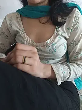 Stripchat Live Sex of zoya_baby_