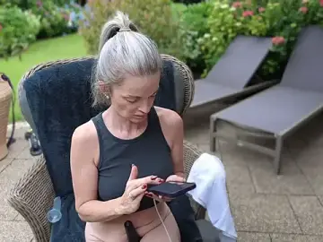 Stripchat Live Sex of Sabdeluxe