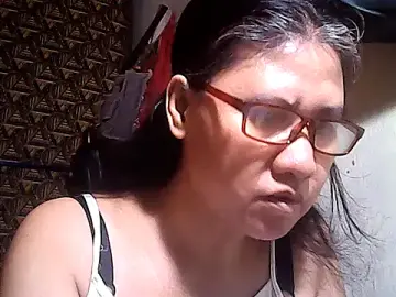 Stripchat Free Porn Cam of sweetsosie18
