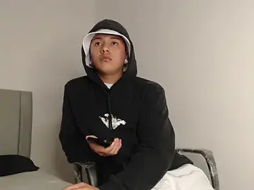 Stripchat Best live sex cam show of Owenn__blueee