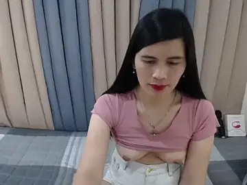 Stripchat Sex Cam of pinay_amaliax