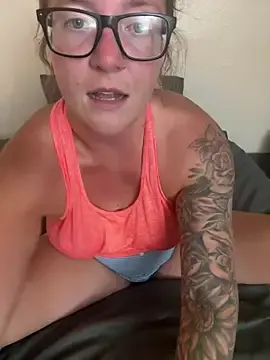 Stripchat Best Webcam of _ElizabethLove_