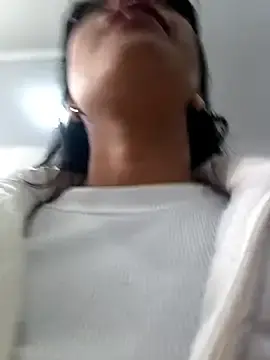 Stripchat Live Sex Cam of _andrea30