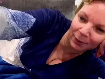 Stripchat Private Sex Chat of l4dyc4pricorn76