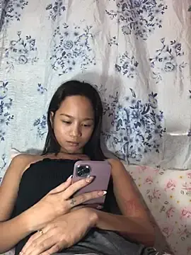 Stripchat Free Porn Cam of Asianpinay_Skinny1818