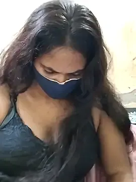 Stripchat Watch Live Sex Cams of Roji_bha