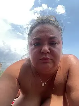 Stripchat Adult Webcams of MikyVesela