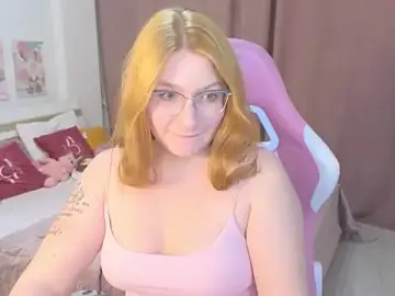 Stripchat Live Porn of AliceBrightside