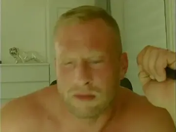 Stripchat Free Live Porn of FitMarci