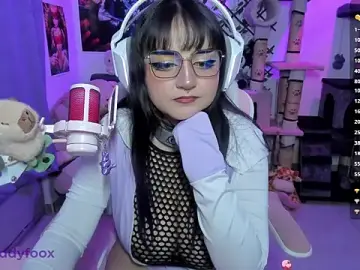 Stripchat Live Sex of MaddyFooxx