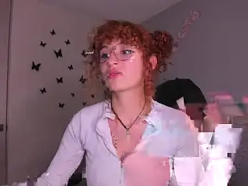 Stripchat Free Live Porn of luna_val27