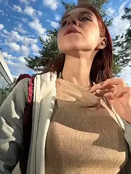 Stripchat Free Porn Cam of RosieSecret