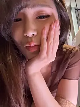 Stripchat Watch Live Sex Cams of nidekikibabe-2026