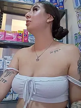 Stripchat Live Porn of alison_mars