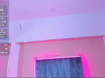 Stripchat Free Porn Cam of ARIANA_CRI-X