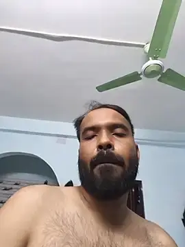 Stripchat Adult Webcam of Hairy_hunk32