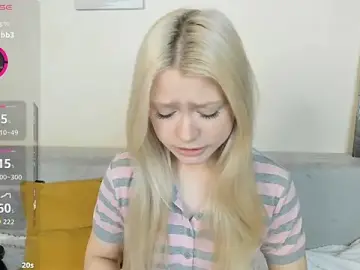 Stripchat Free Live Porn of MidnightPoise