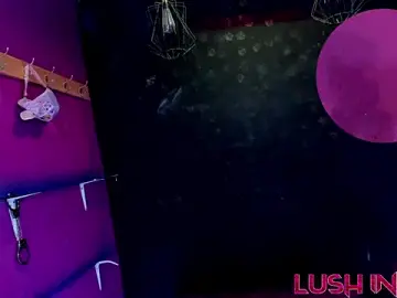 Stripchat Sex Cam of Alexa_Slave