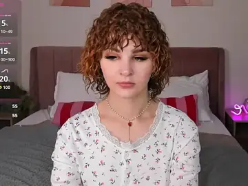 Stripchat Live Porn of Kira__Fluffy