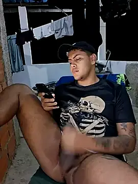 Stripchat Free Live Porn of Saul_88