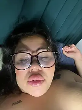 Stripchat Adult Webcam of Xasianxbiggiexbabyxoxo444