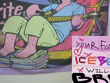 Stripchat Live Sex of icebenz