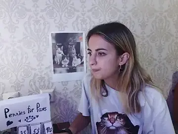 Stripchat Sex Cam of By_Mira