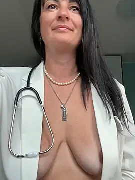 Stripchat Free Porn Cam of CherryCherry03