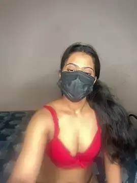 Stripchat Sex Chat of renu_leone