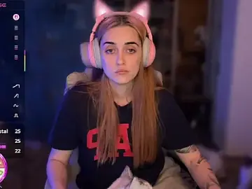 Stripchat Free Porn Cam of _dota2_