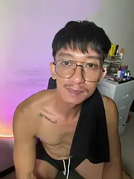 Stripchat Adult Webcam of shyslayer09