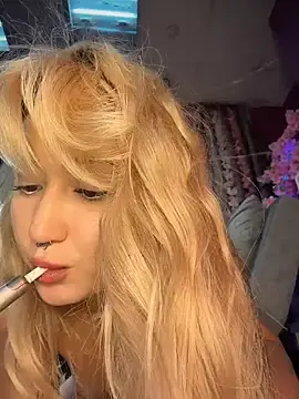 Stripchat Live Sex Cam of Rimmahottes