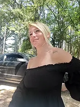 Stripchat Best Webcam of POPPY_XO