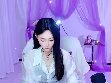 Stripchat Free Porn Cam of Tili_Lucky