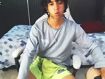 Stripchat Live Porn of xion_ez