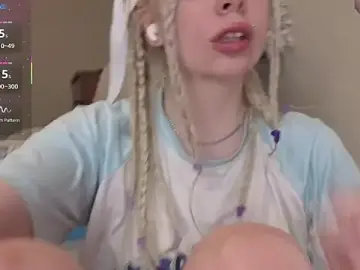 Stripchat Free Porn Cam of Hueyesiss