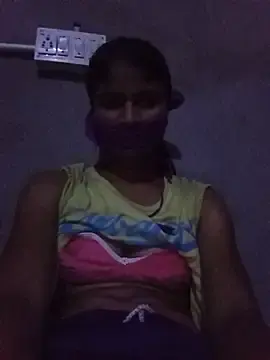 Stripchat Adult Webcam of Tiyaasa