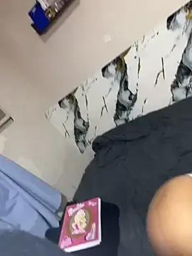 Stripchat Live Sex Cam of roman_and_jessie