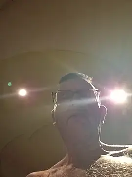 Stripchat Sex Cam of Robotnikm