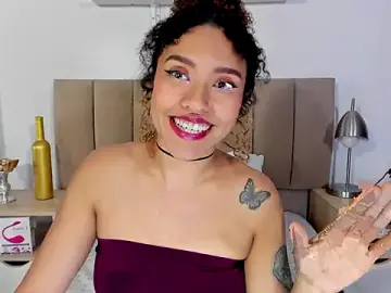Stripchat Live Sex Cam of Zoe_Gruber