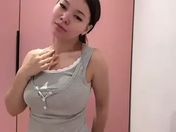 Stripchat Live Sex Cam of WilliaLinkowski