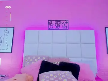 Stripchat Watch Live Sex Cams of charlotte_kisss