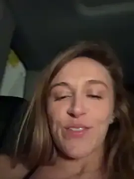 Stripchat Best live sex cam show of lunagirl13