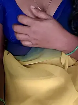 Stripchat Live Sex Cam of Luckypapa_telugu