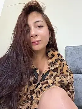 Stripchat Live Sex of Karlee_Grey1