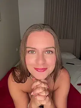 Stripchat Live Sex of juliakhaleesii2