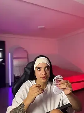 Stripchat Free Live Porn of JuanitaMore01