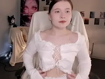 Stripchat Live Sex Cam of Kylie-Voss