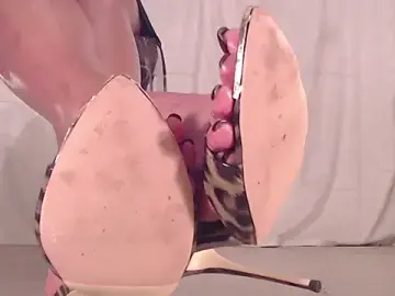 Stripchat Watch Live Sex Cams of Lady-Nymph