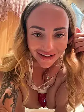 Stripchat Private Sex Chat of EmaSalis